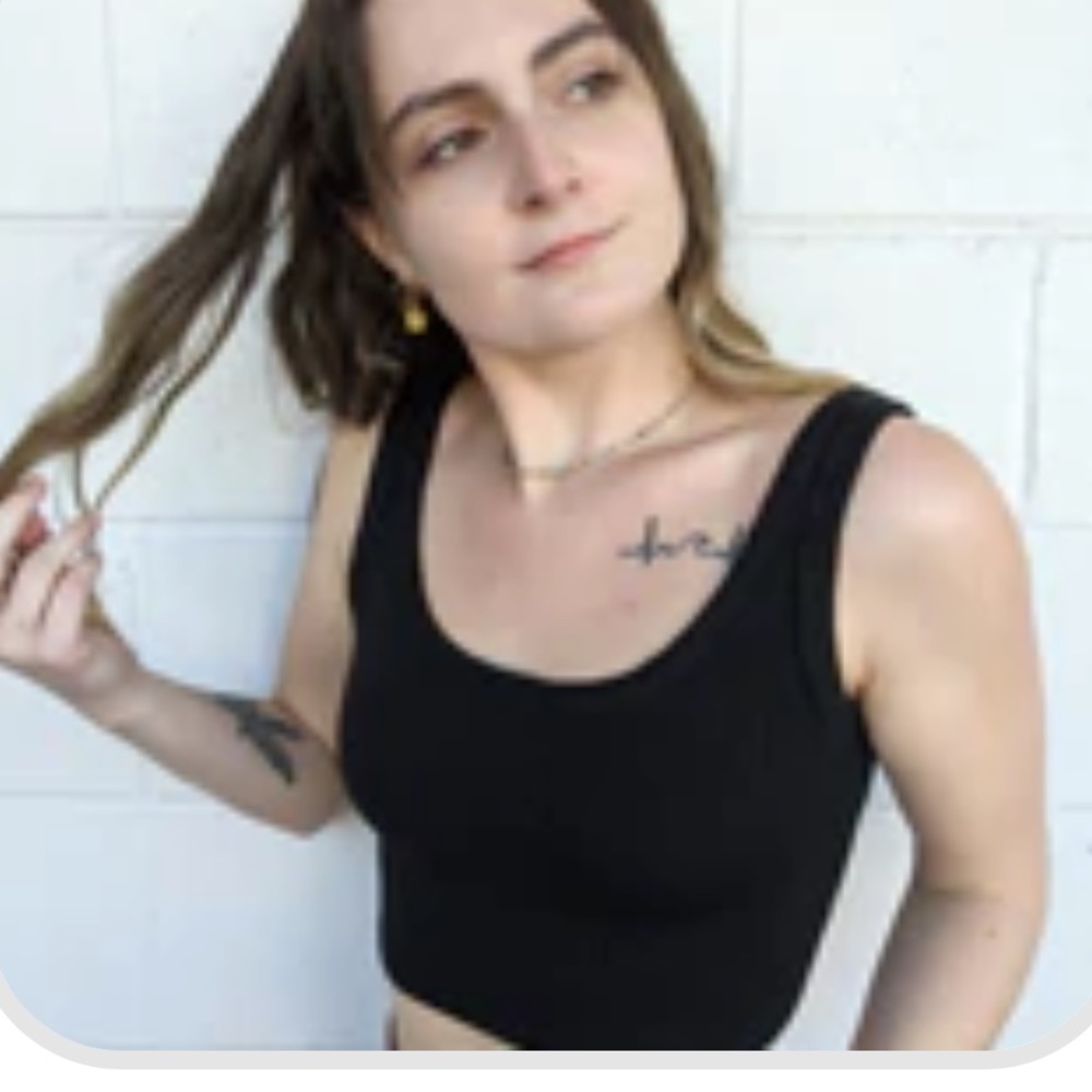 black ribbed crop tank